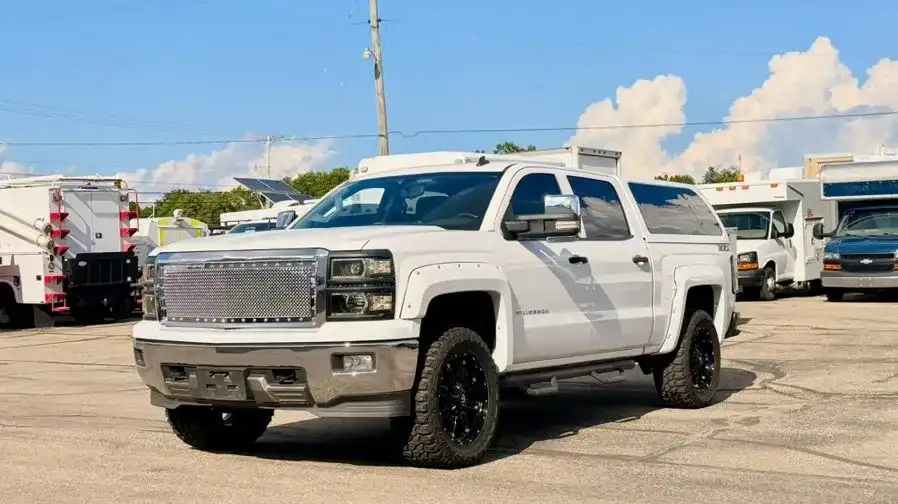 2014 Chevrolet Silverado 1500 LT 4WD Crew Cab Standard Box's photo