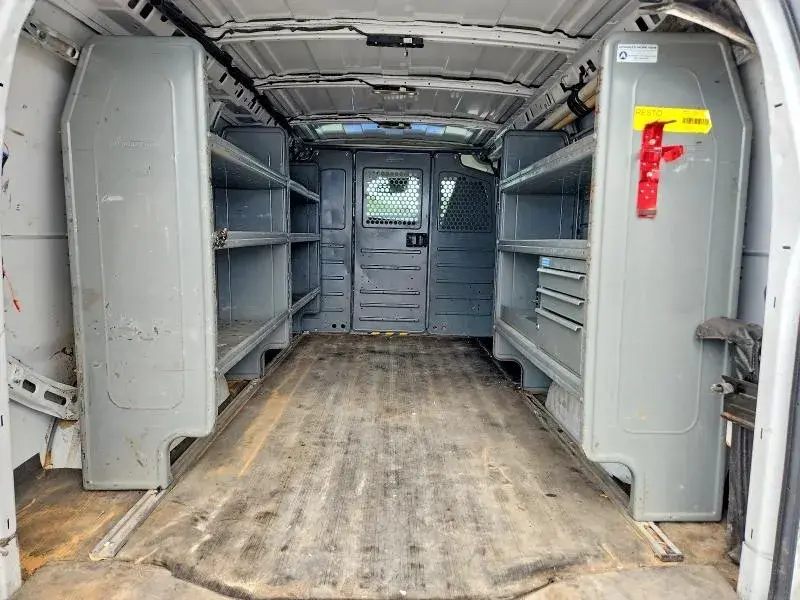 2020 Chevrolet Express Work Van HD 2500 photo 5
