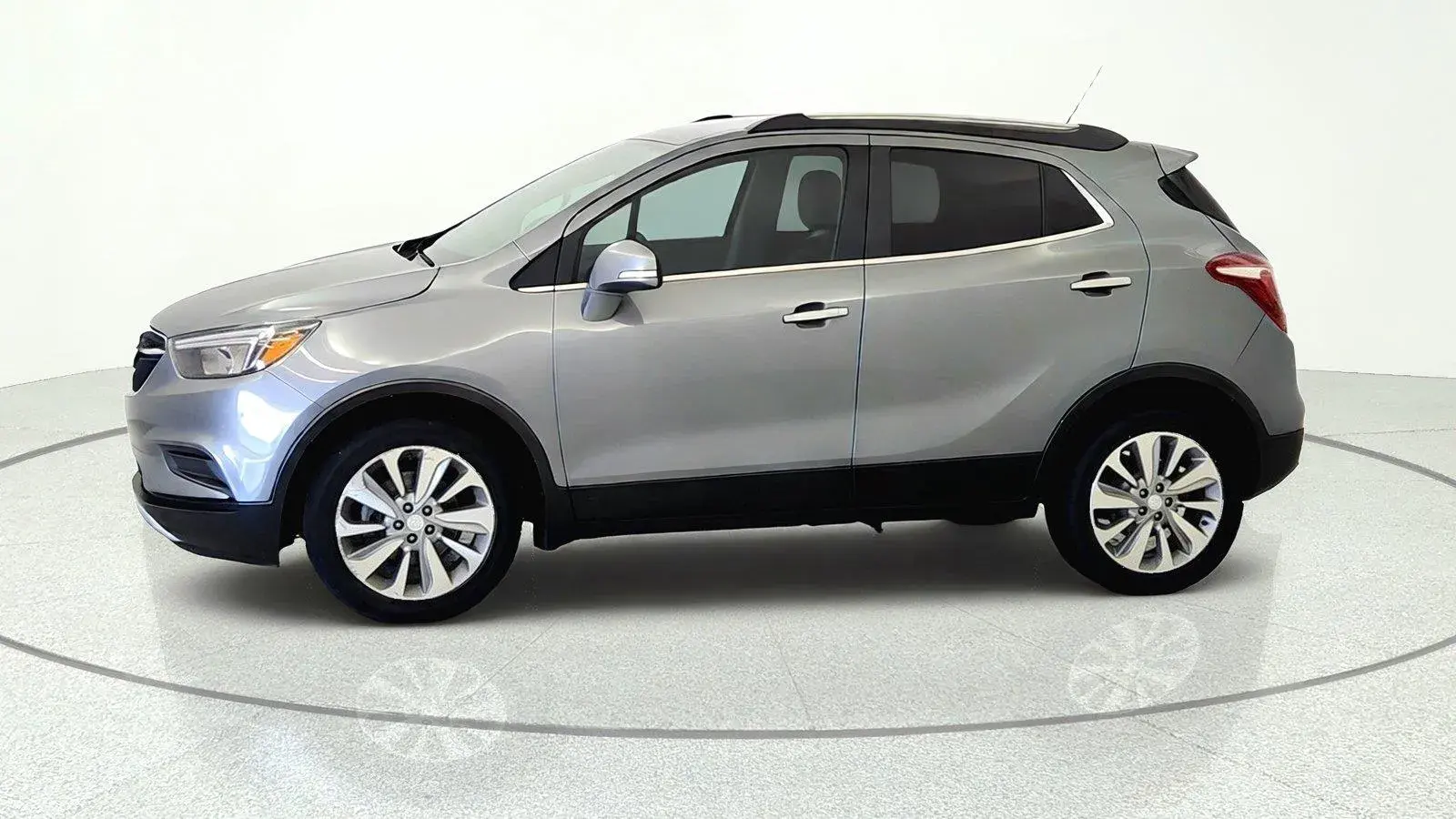 2019 Buick Encore Preferred photo 3