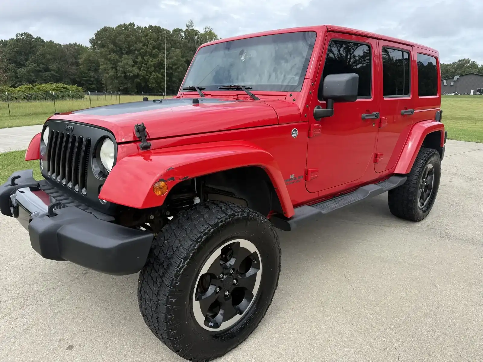 2014 Jeep Wrangler Sahara's photo