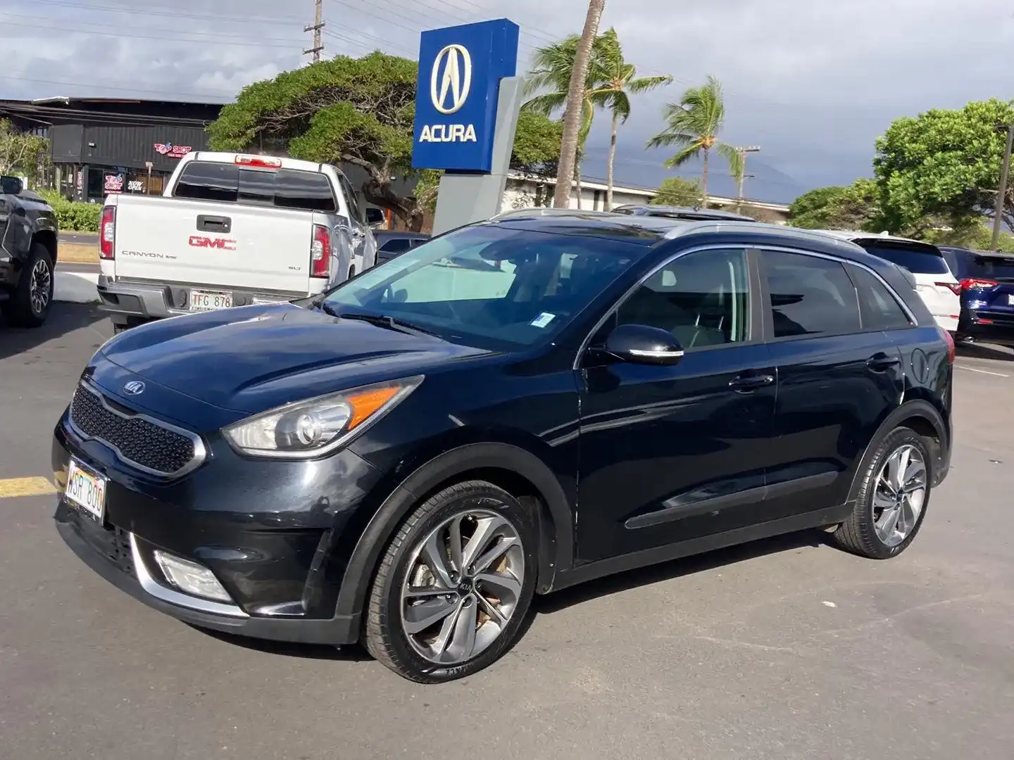 2018 Kia Niro Touring's photo
