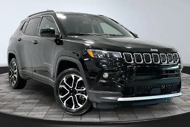 2023 Jeep Compass Limited 4X4's photo