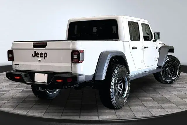 2021 Jeep Gladiator Mojave photo 5