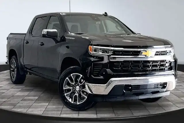 2024 Chevrolet Silverado 1500 LT 4WD Crew Cab Short Box 2FL's photo