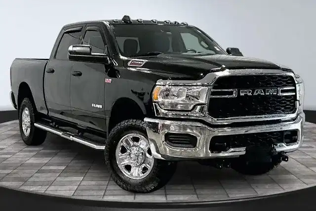 2022 RAM 2500 Tradesman 4WD Crew Cab SWB's photo