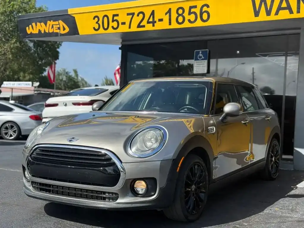 2018 MINI Clubman Cooper's photo