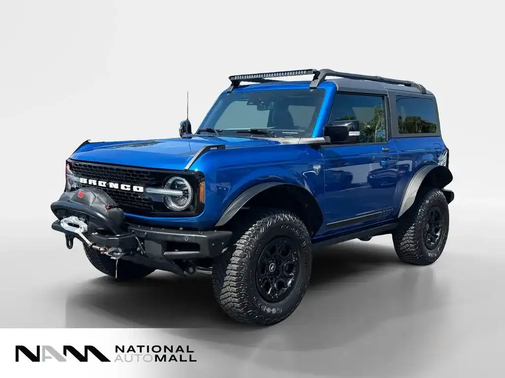 2021 Ford Bronco First Edition 4WD Advanced's photo