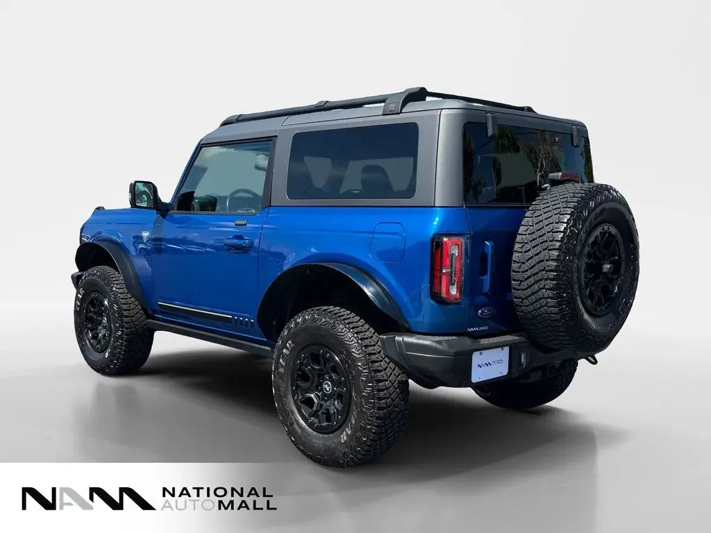 2021 Ford Bronco First Edition 4WD Advanced photo 3