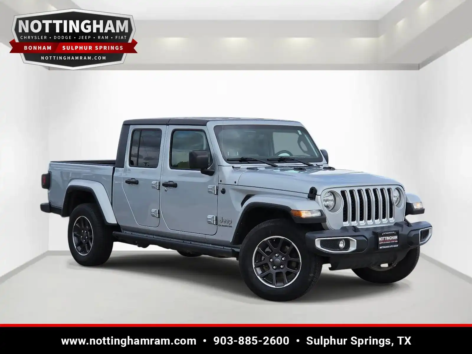 2022 Jeep Gladiator Overland's photo