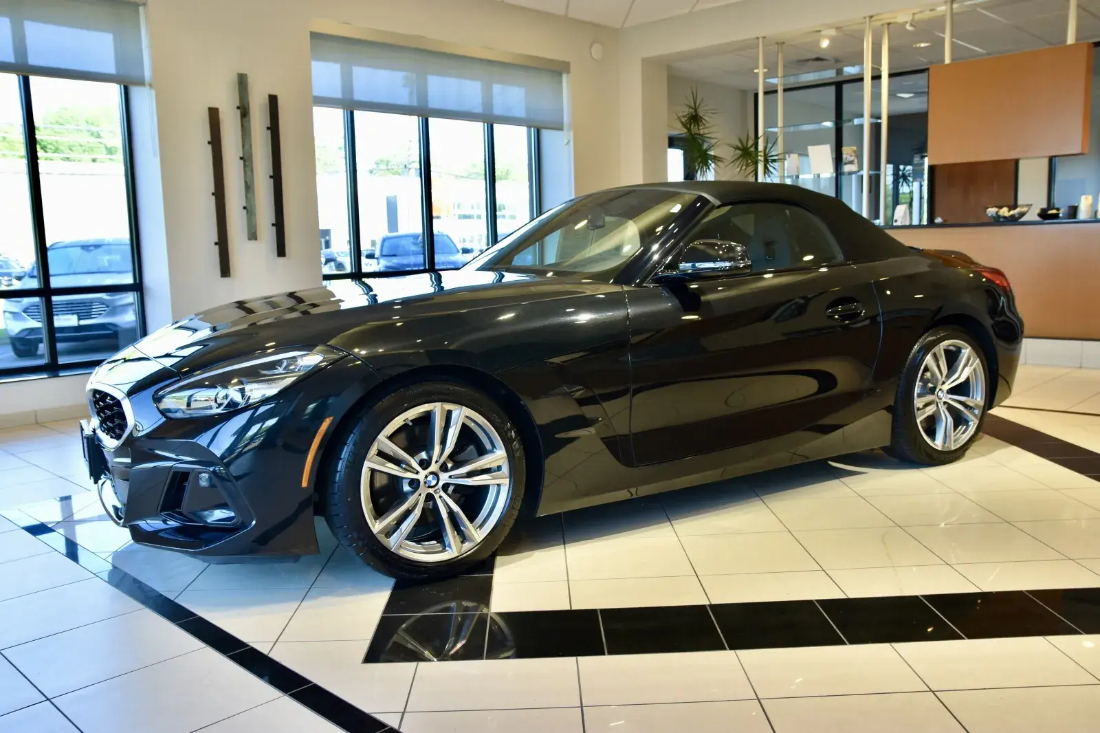 2026 BMW Z4 sDrive30i photo 3
