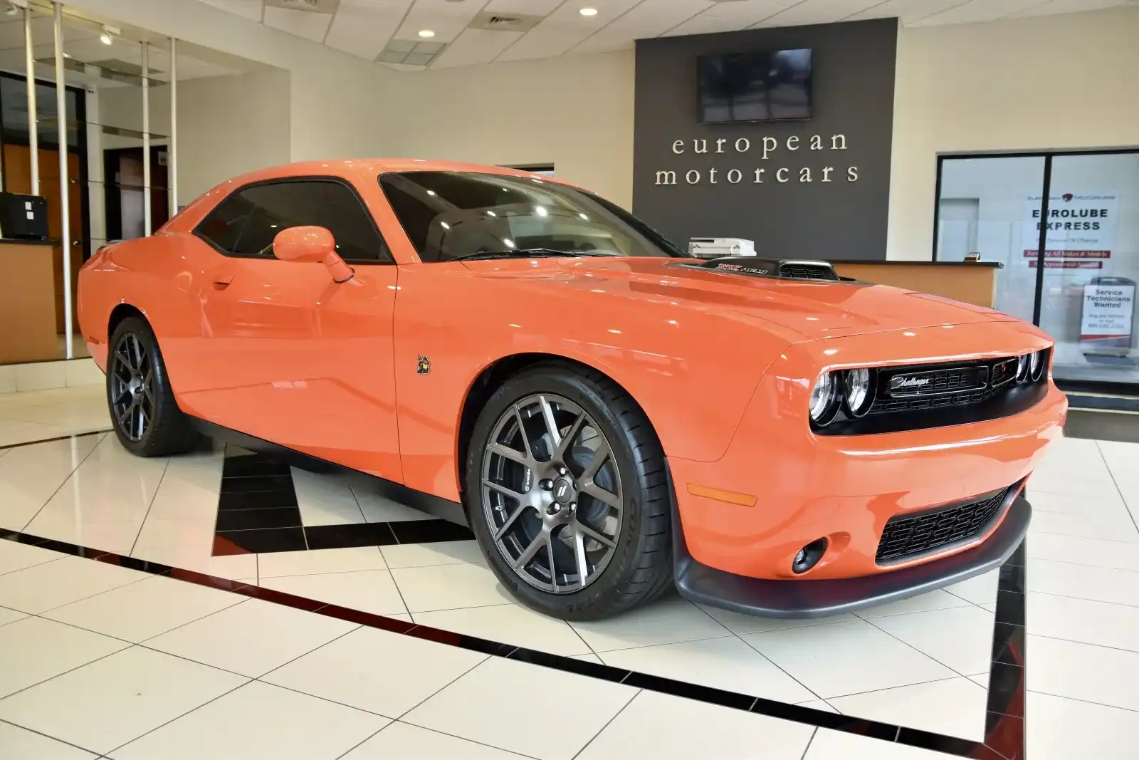 2018 Dodge Challenger 392 Scat Pack Shaker's photo