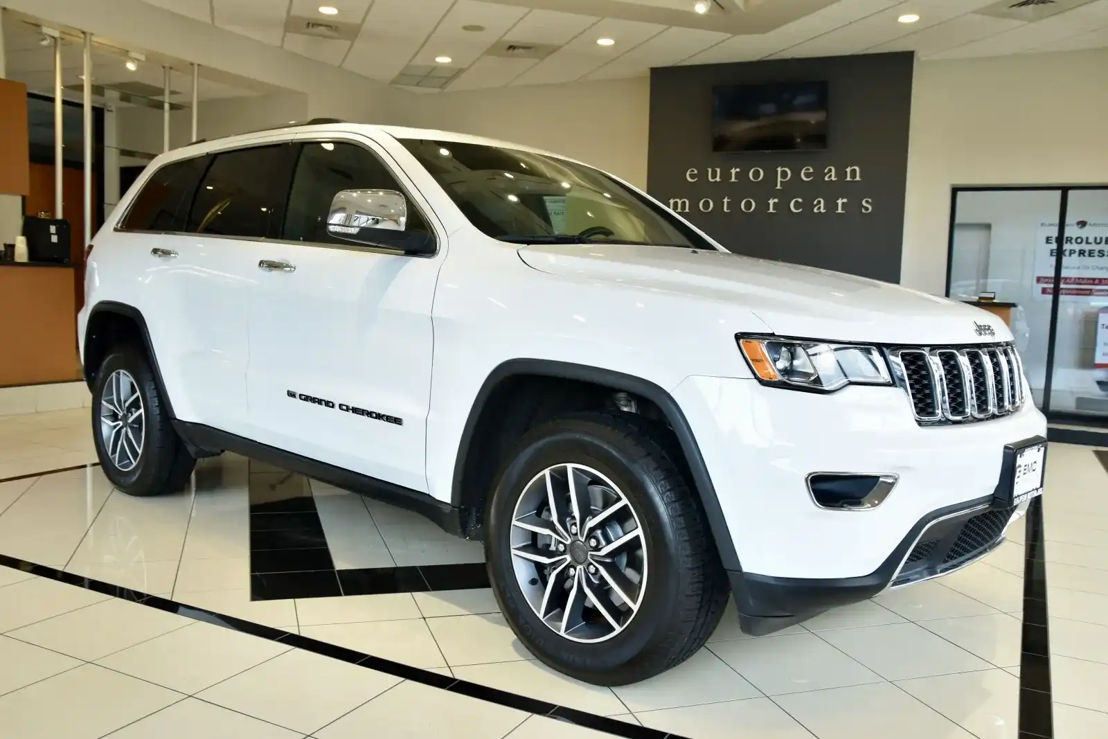 2022 Jeep Grand Cherokee Limited 4WD's photo