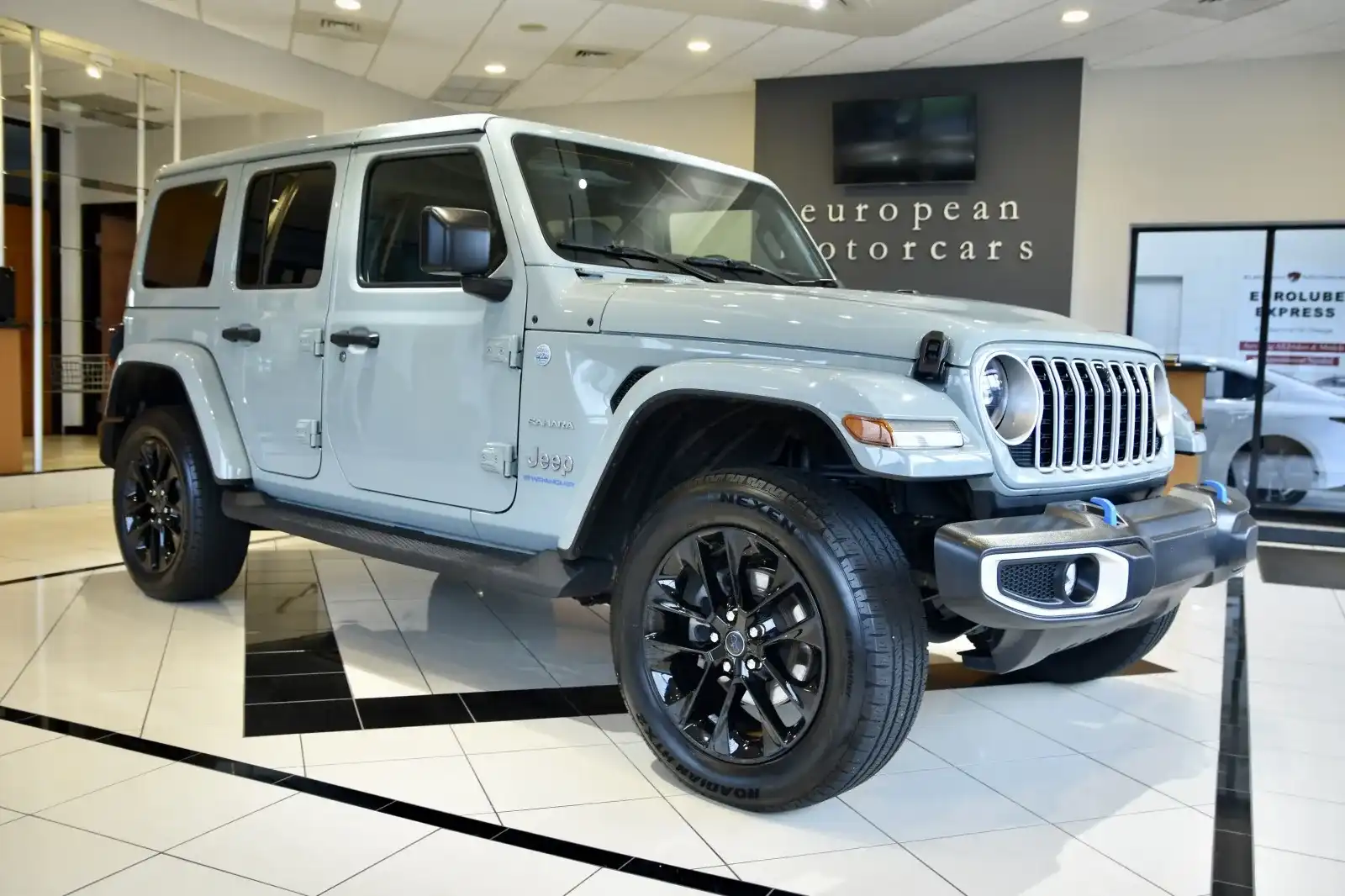 2024 Jeep Wrangler 4xe Sahara 4xe's photo