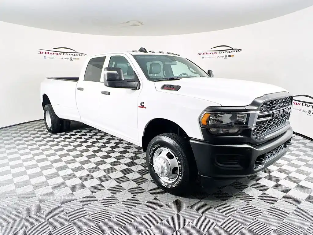 2024 RAM 3500 Tradesman 4X4 Crew Cab LWB's photo