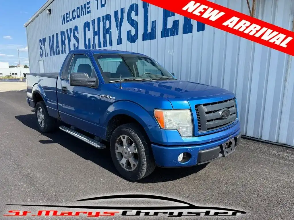 2009 Ford F-150 XL Regular Cab 145-in Styleside's photo