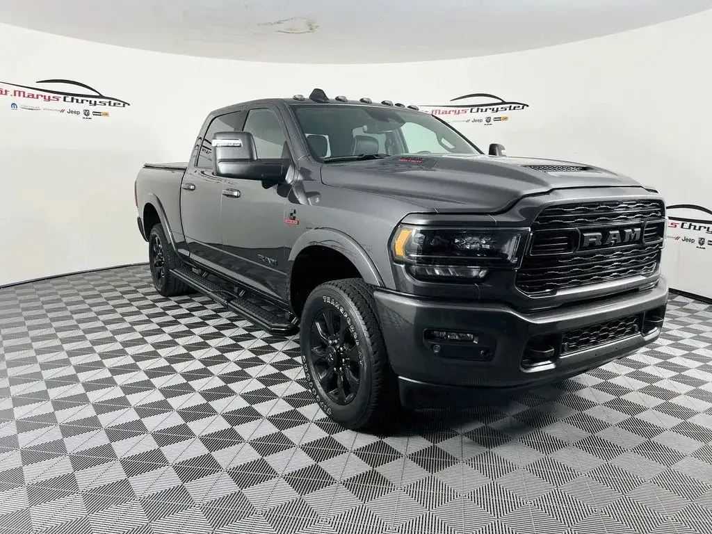 2024 RAM 3500 Limited 4X4 Crew Cab SWB's photo