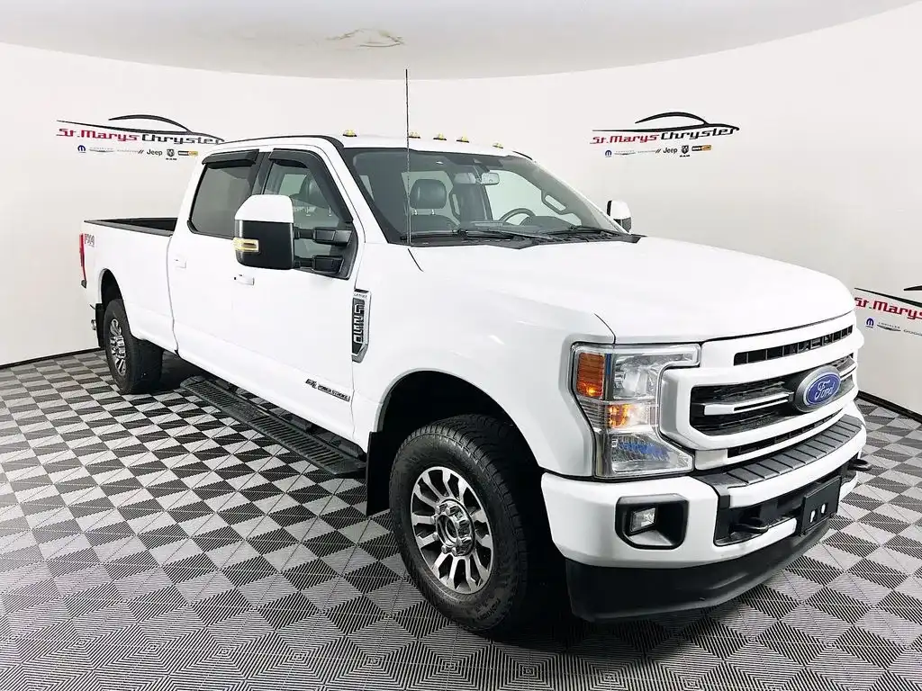 2022 Ford F-250 Lariat 4x4 Crew Cab 8' Box's photo