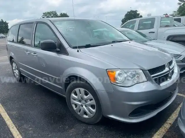 2016 Dodge Grand Caravan SE's photo