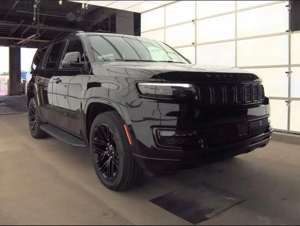 2024 Jeep Wagoneer Series II Carbide 4WD's photo