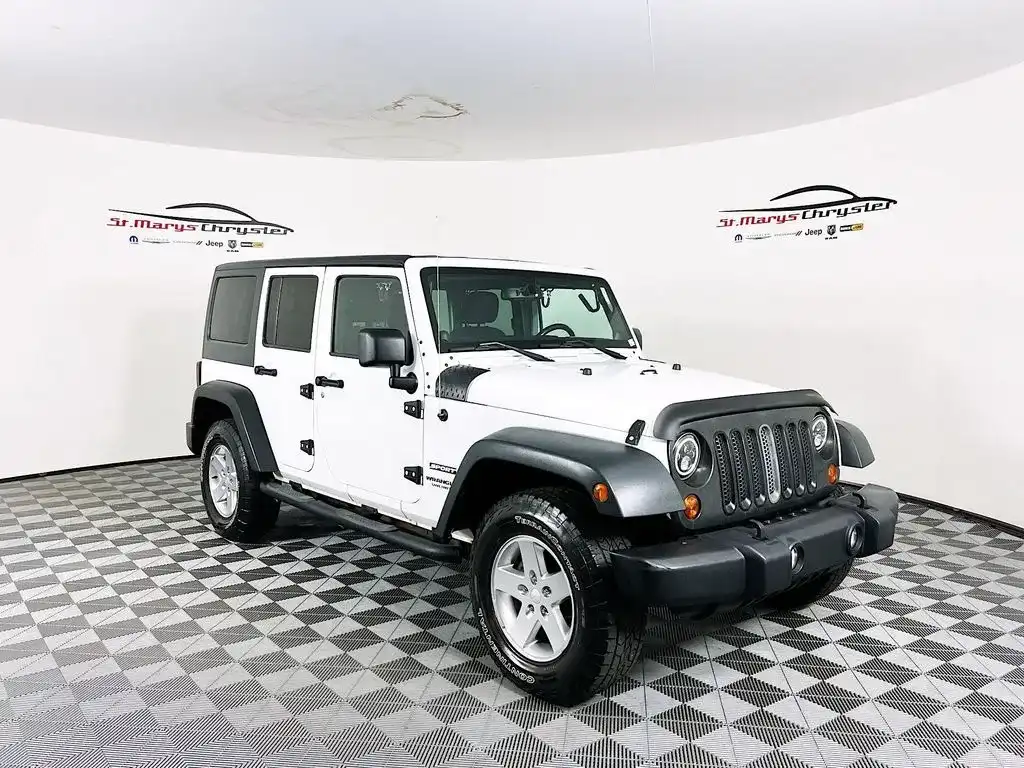 2013 Jeep Wrangler Sport's photo