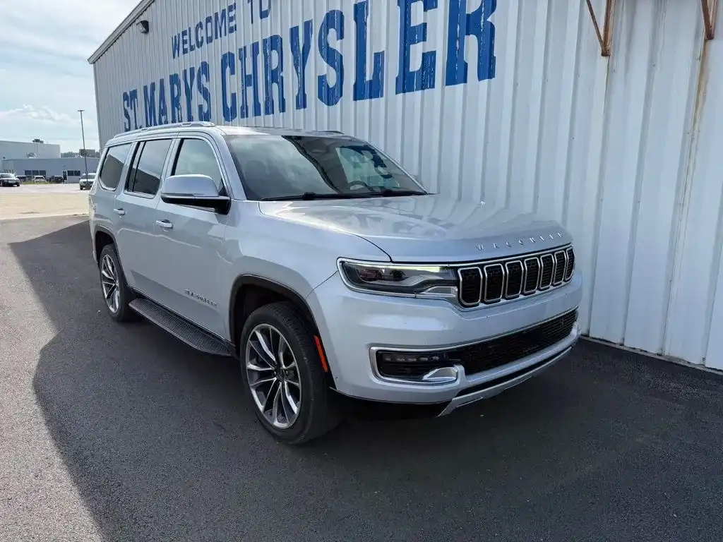 2022 Jeep Wagoneer Series II 4WD's photo
