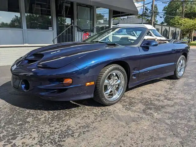 2002 Pontiac Firebird Trans Am's photo
