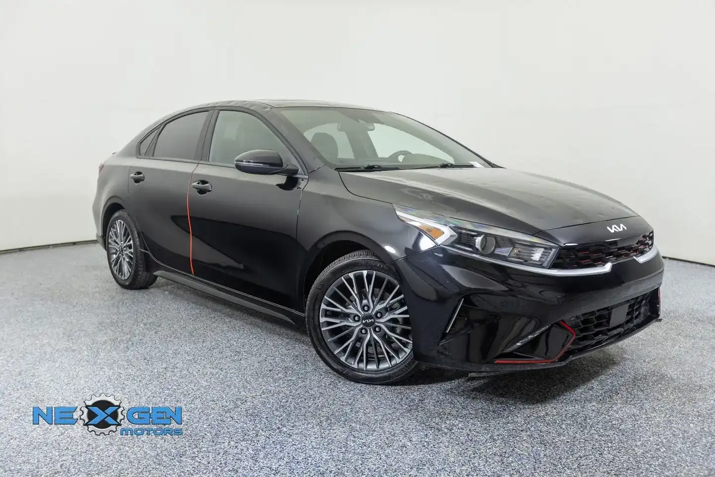 2024 Kia Forte GT-Line AT's photo