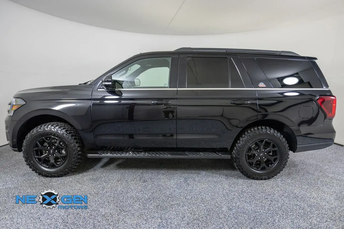 2022 Ford Expedition Timberline photo 4