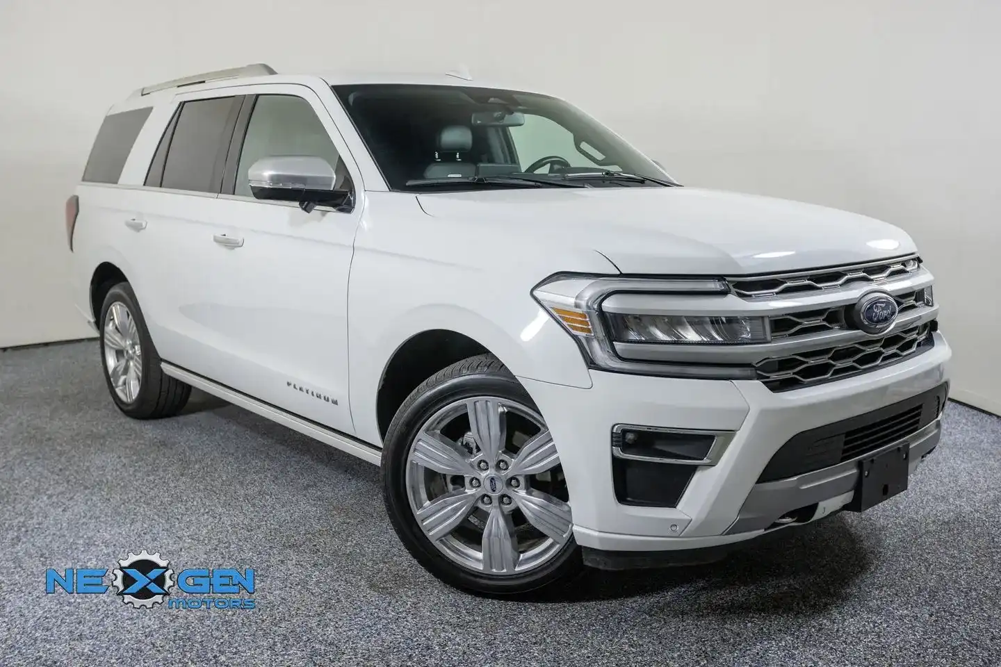 2023 Ford Expedition Platinum 4x4's photo