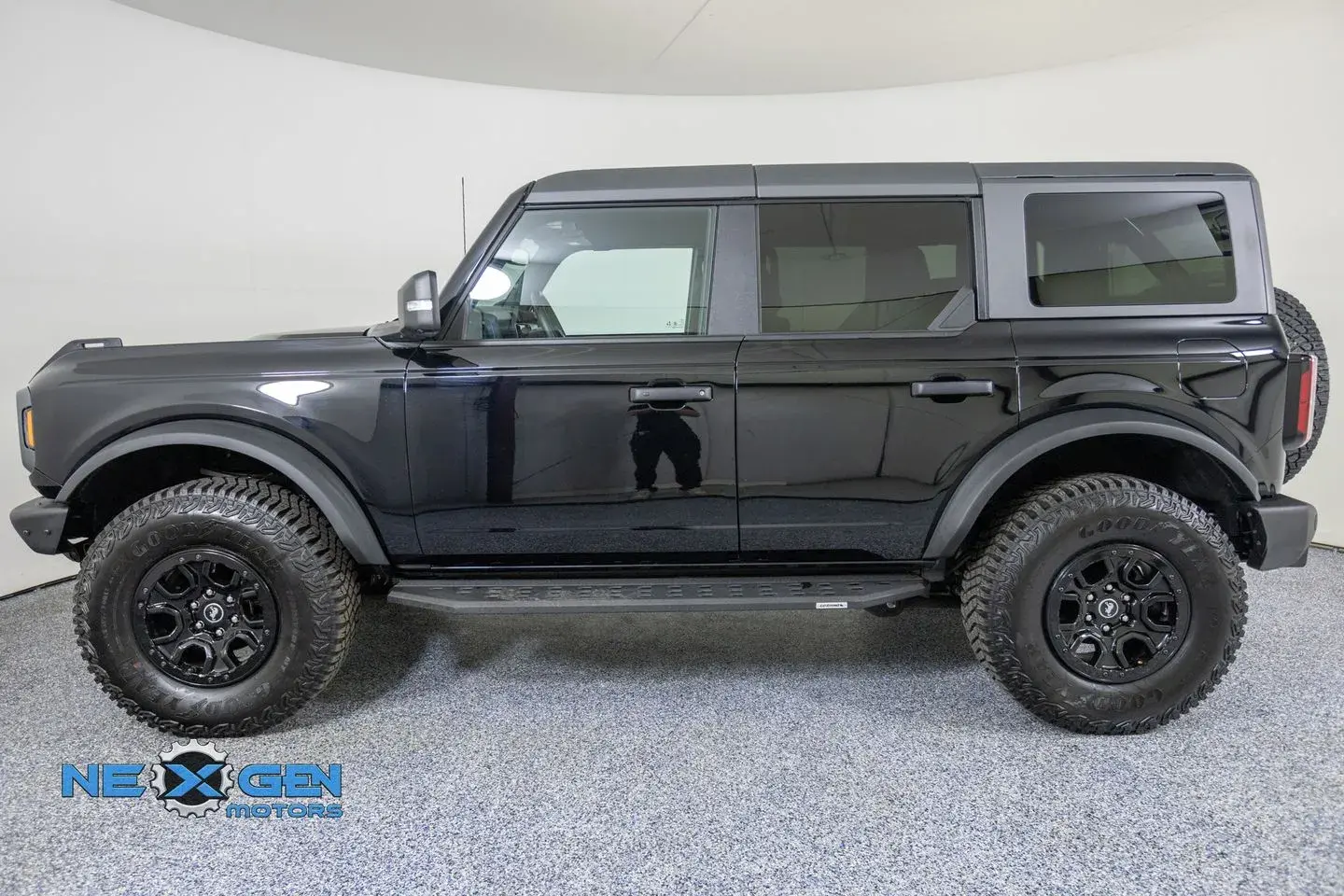 2024 Ford Bronco Wildtrak 4x4 photo 4
