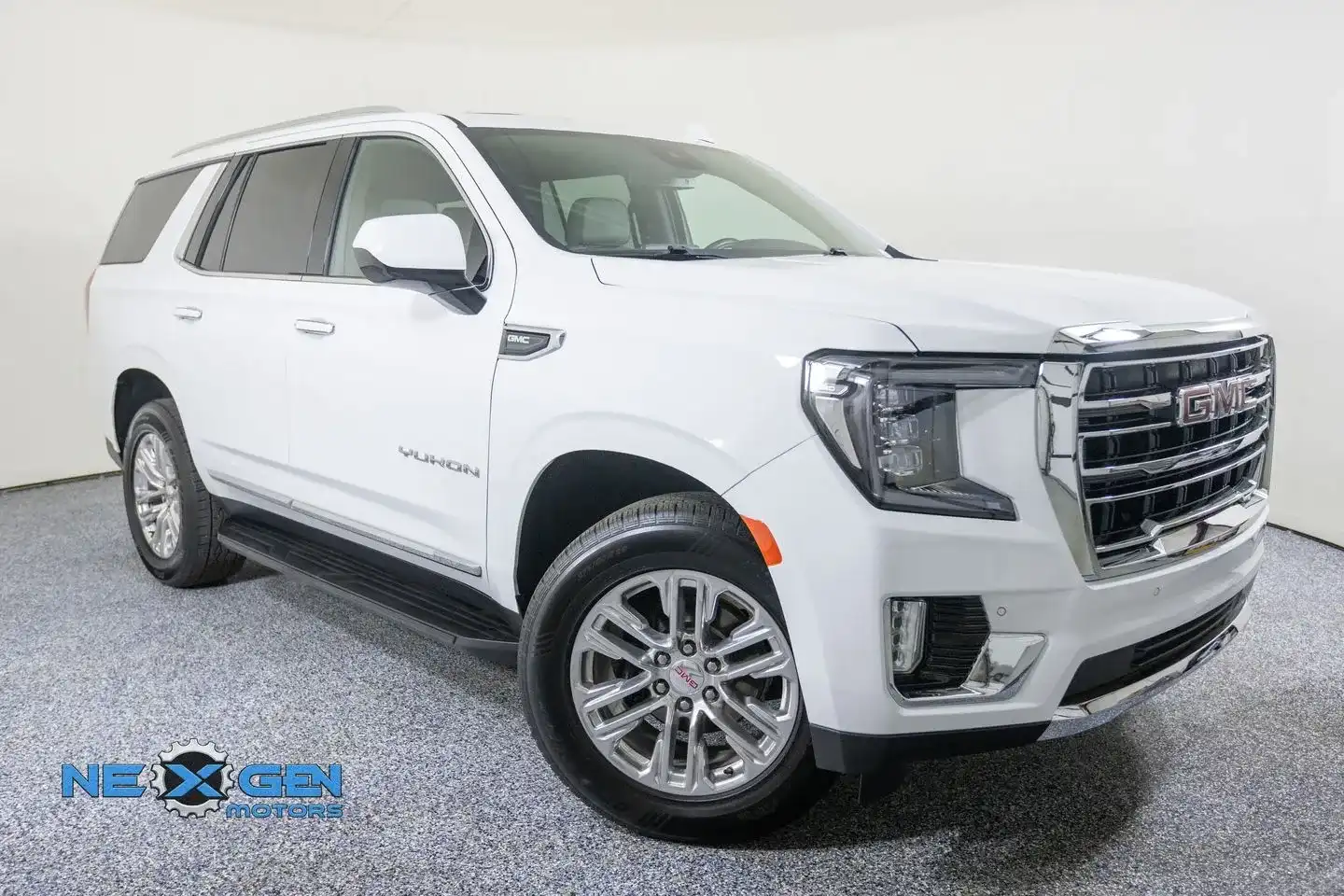2023 GMC Yukon 4WD SLT's photo