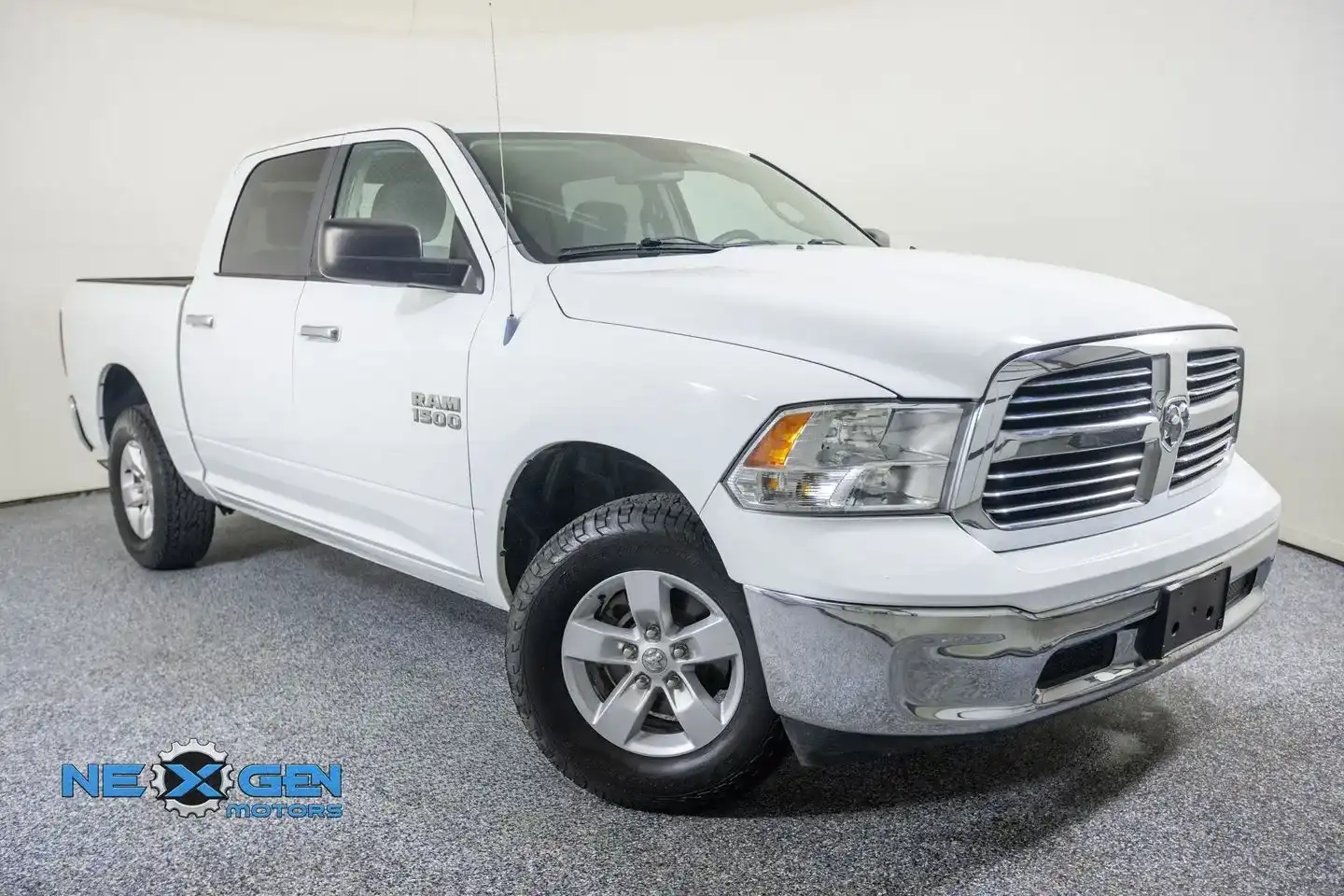 2019 RAM 1500 Classic Tradesman 4x4 Crew Cab 5'7's photo
