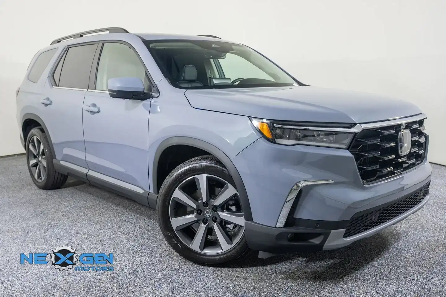 2025 Honda Pilot Elite AWD's photo