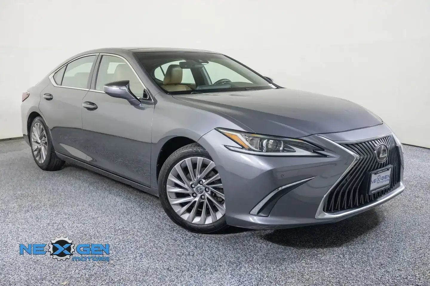 2019 Lexus ES 350 350 Luxury's photo