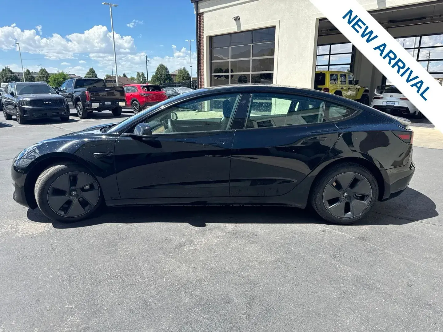 2023 Tesla Model 3 Long Range photo 4