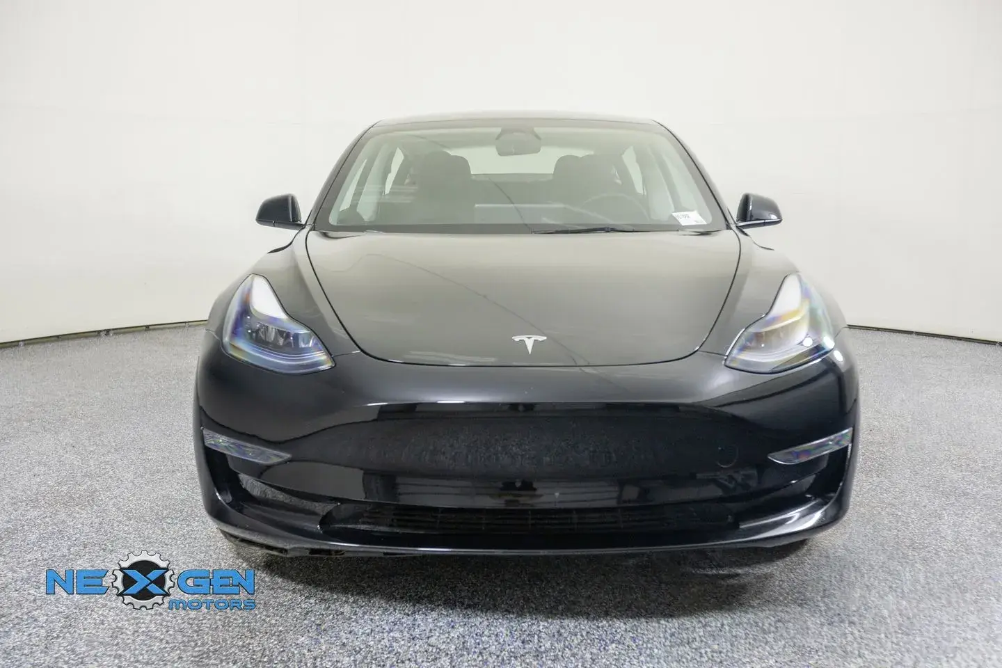 2023 Tesla Model 3 Long Range photo 3