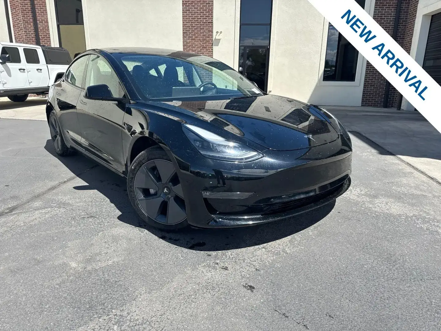 2023 Tesla Model 3 Long Range photo 1