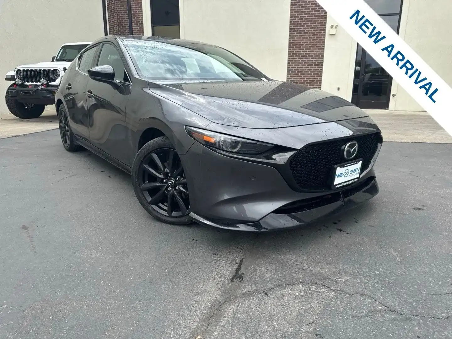 2024 Mazda CX-3 Premium Plus 2.5 AT 5-Door SKYACTIV AWD's photo
