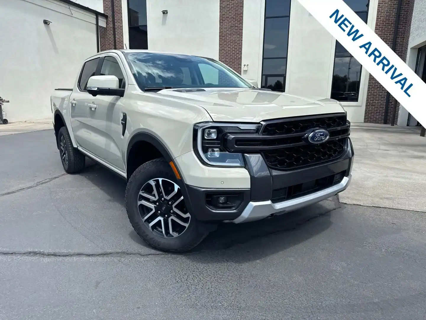 2025 Ford Ranger Lariat 4x4 SuperCrew 5' Box's photo