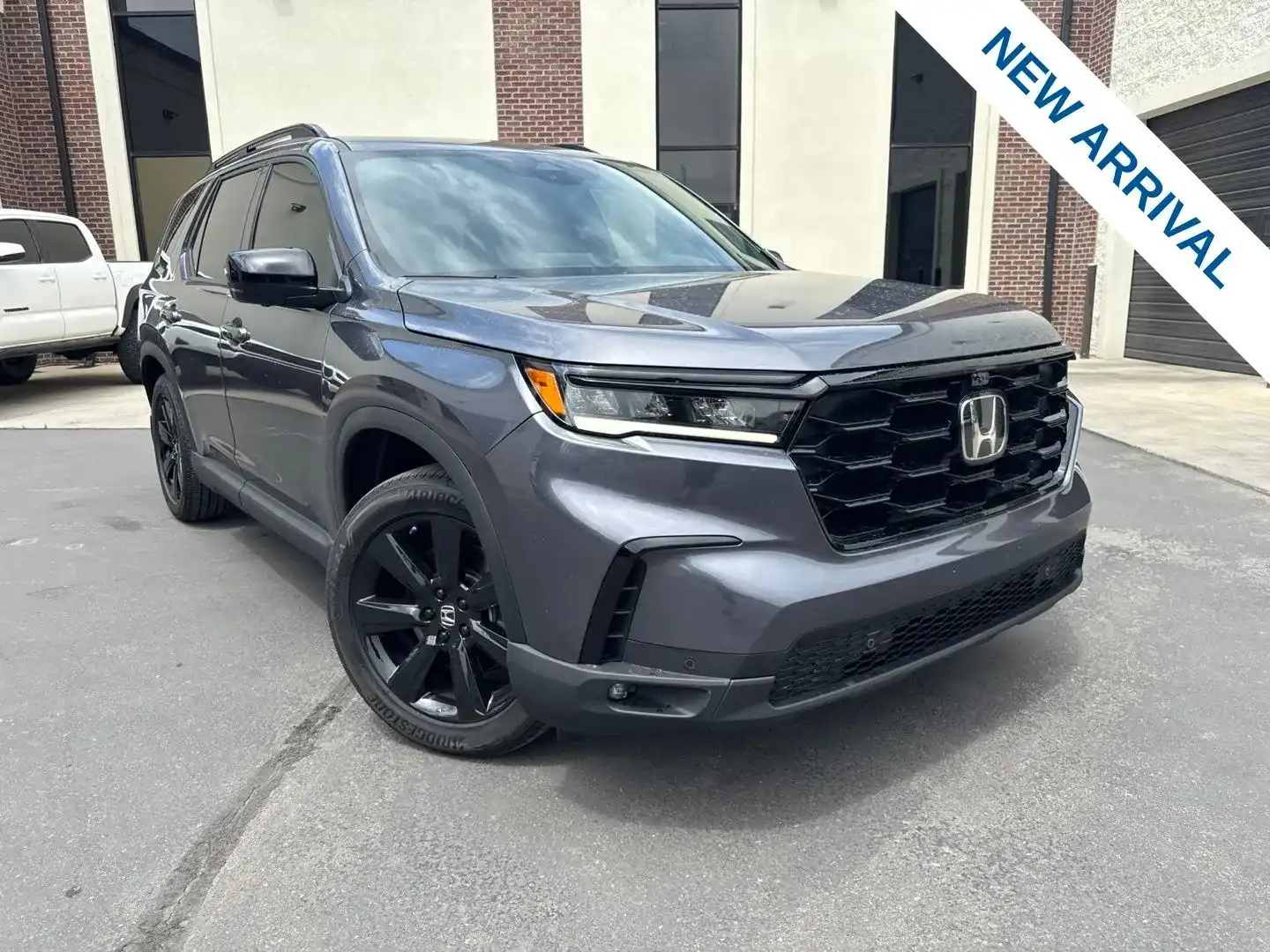 2025 Honda Pilot Black Edition AWD's photo