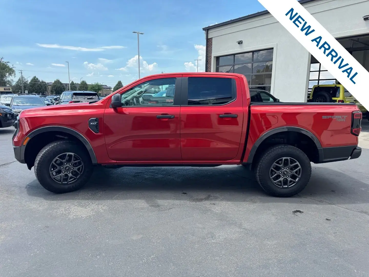 2024 Ford Ranger XLT 4x4 SuperCrew 5' Box photo 4