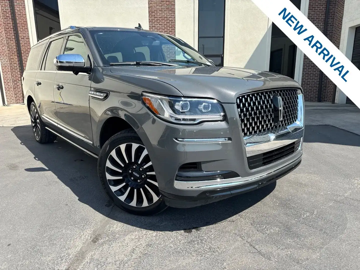 2023 Lincoln Navigator Black Label L 4WD's photo