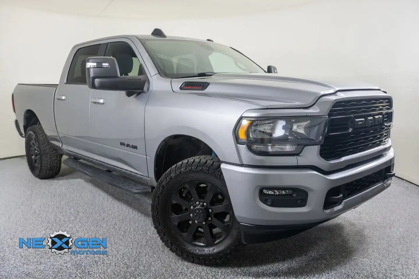 2024 RAM 2500 Big Horn 4WD Crew Cab SWB's photo
