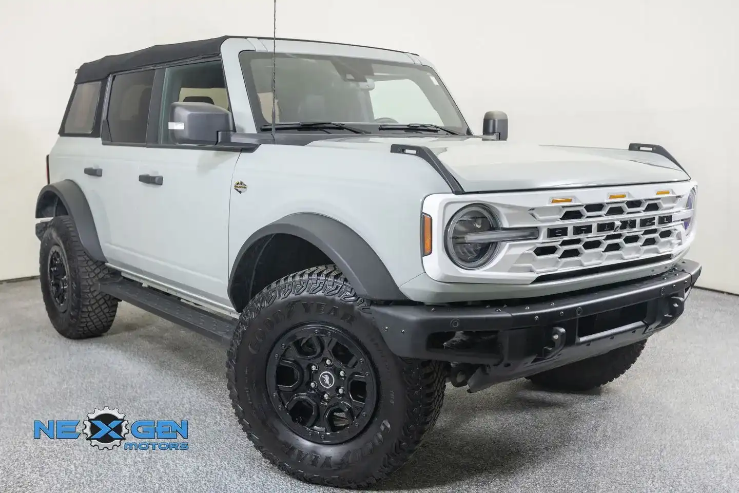 2024 Ford Bronco Wildtrak 4WD's photo