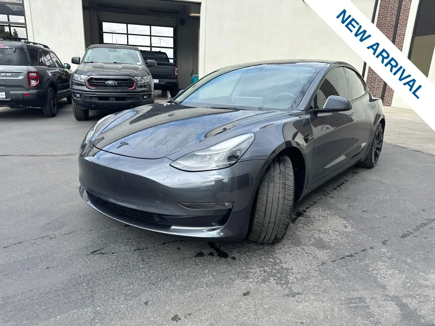 2023 Tesla Model 3 Performance photo 3