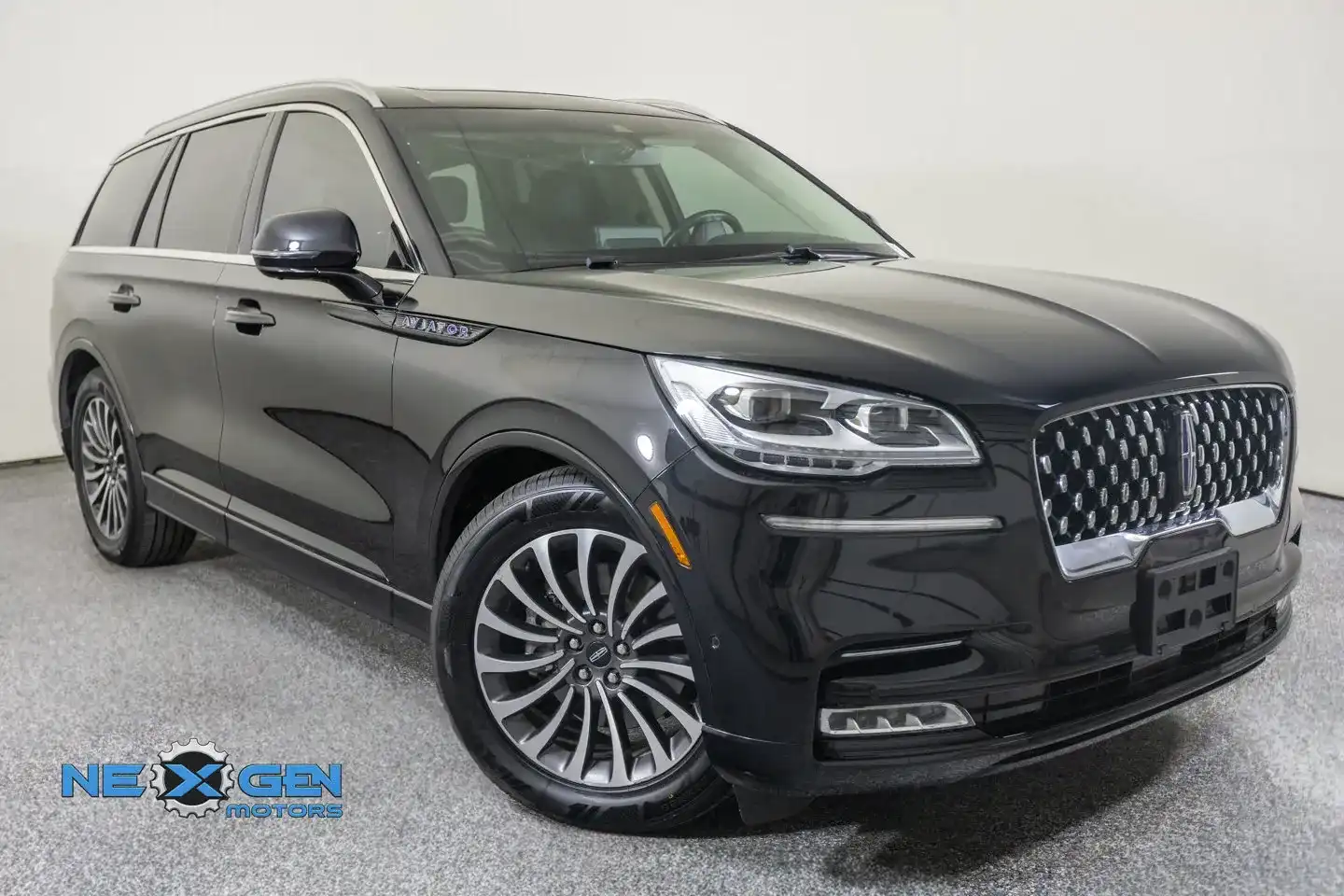 2023 Lincoln Aviator Grand Touring AWD's photo