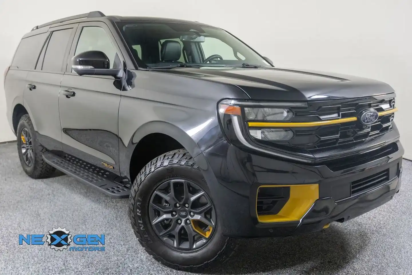 2026 Ford Expedition Tremor 4WD's photo