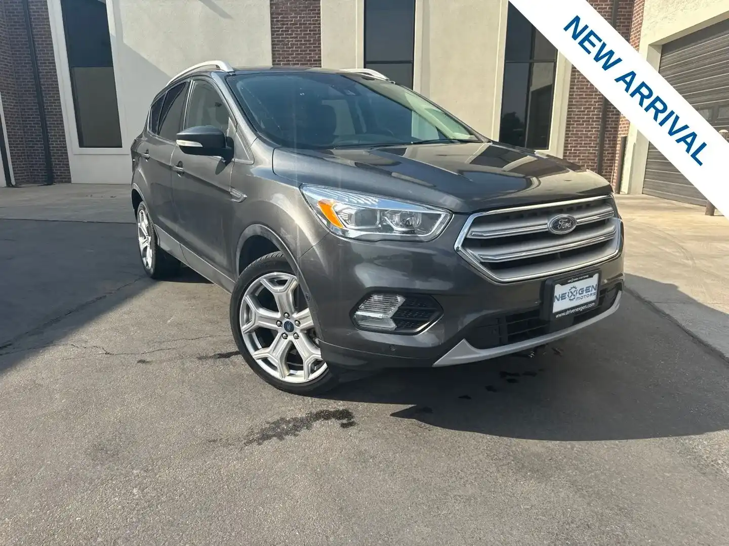 2019 Ford Escape Titanium 4WD's photo