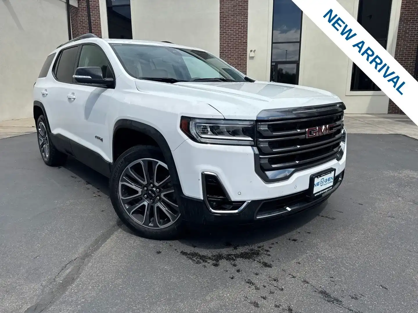 2020 GMC Acadia AT4 AWD's photo