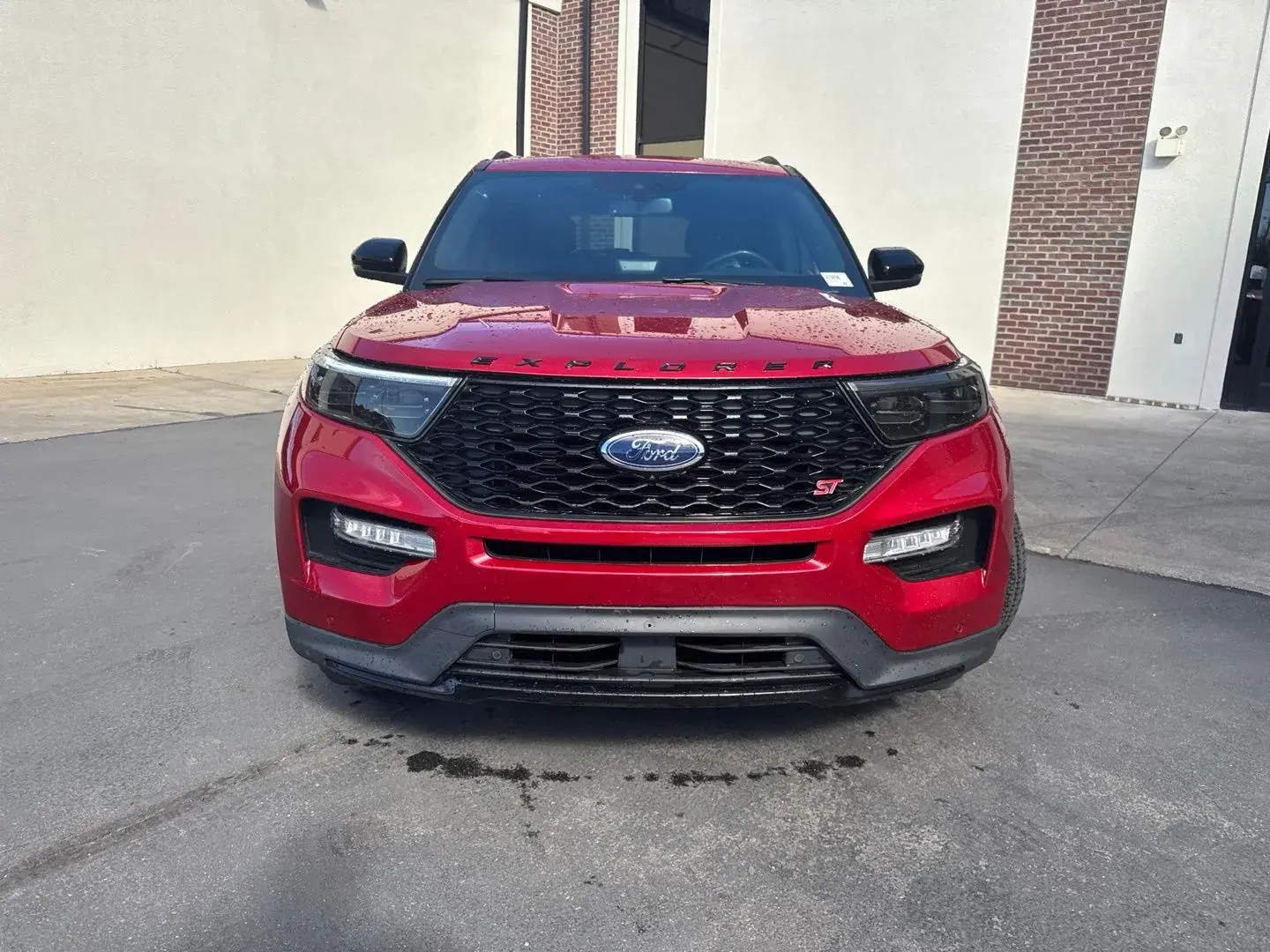 2023 Ford Explorer ST 4WD photo 3